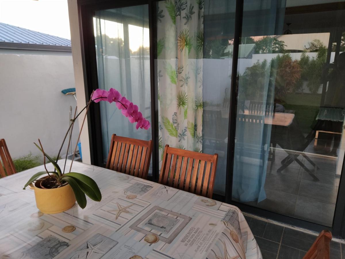 Jolie Maison T3 A St Pierre, 2 Chambres Avec Sdb, Grande Varangue, Jardin سانت بيير المظهر الخارجي الصورة
