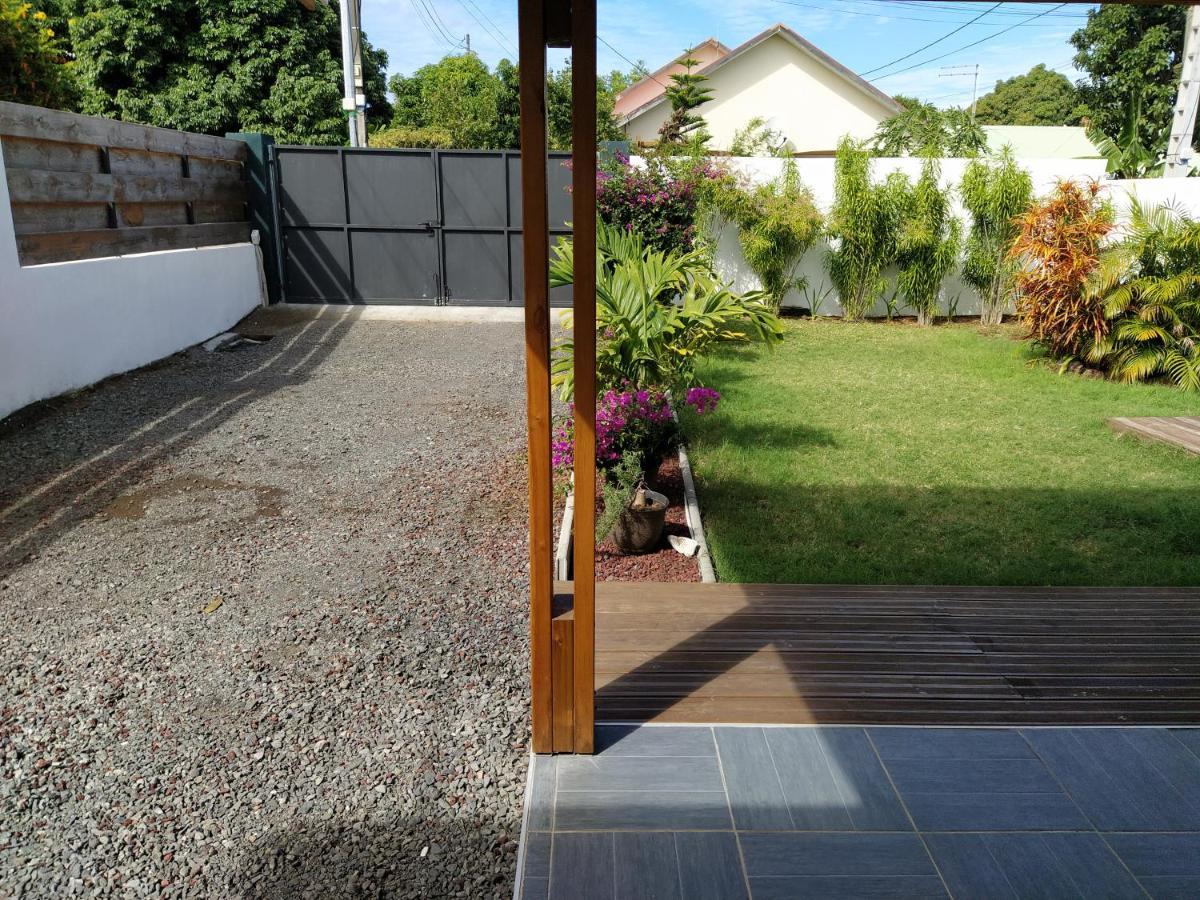 Jolie Maison T3 A St Pierre, 2 Chambres Avec Sdb, Grande Varangue, Jardin سانت بيير المظهر الخارجي الصورة