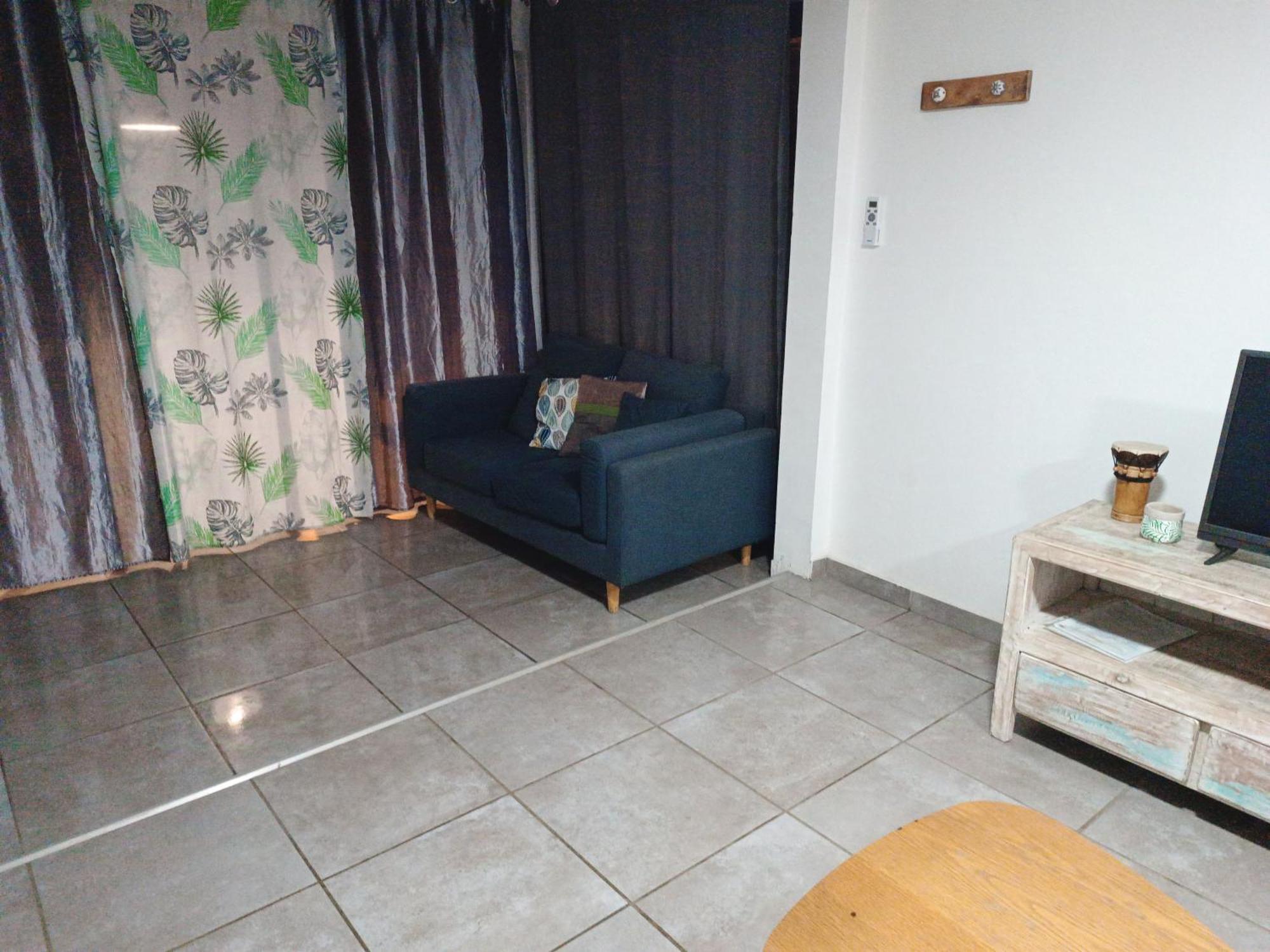 Jolie Maison T3 A St Pierre, 2 Chambres Avec Sdb, Grande Varangue, Jardin سانت بيير الغرفة الصورة