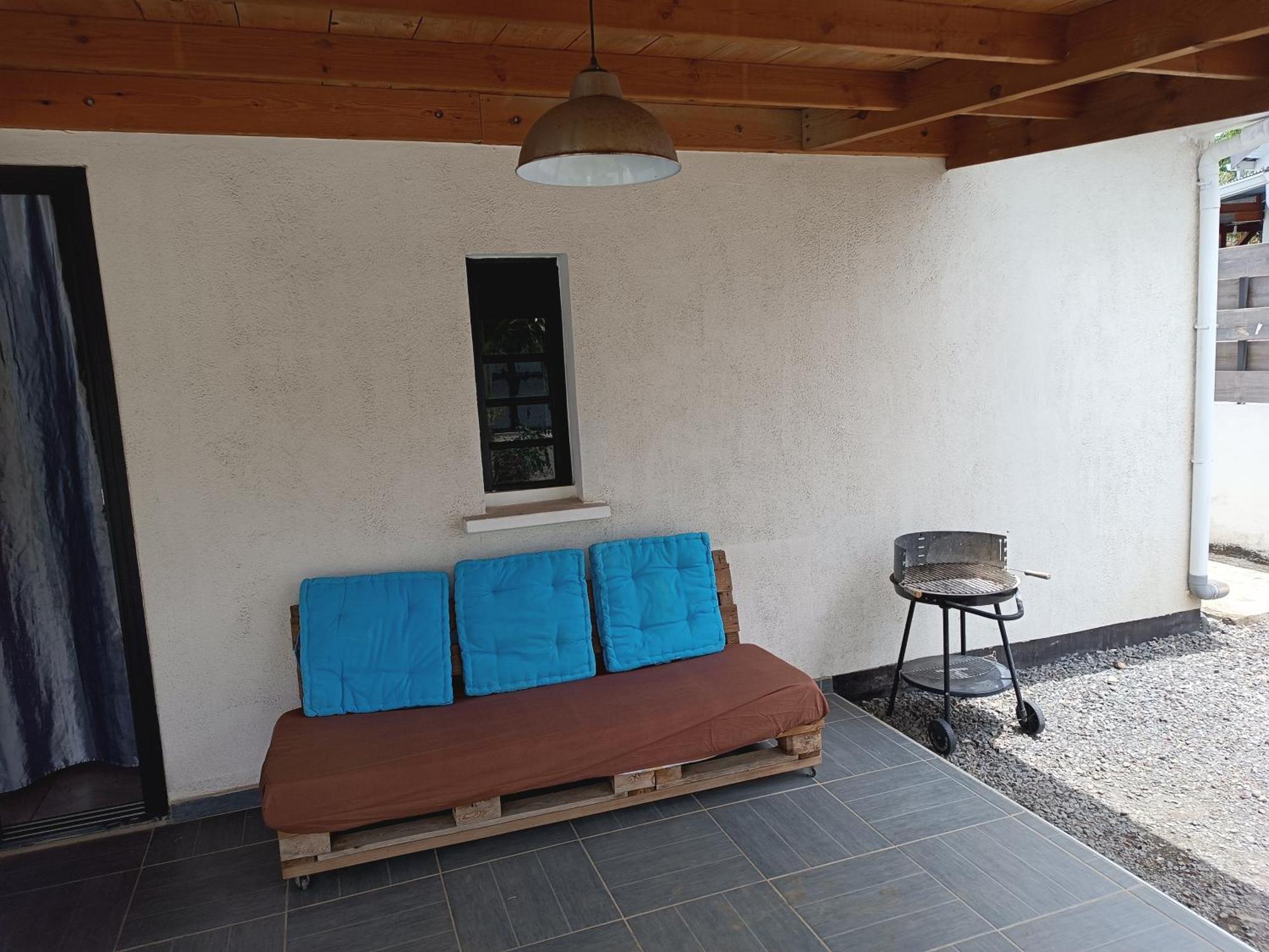 Jolie Maison T3 A St Pierre, 2 Chambres Avec Sdb, Grande Varangue, Jardin سانت بيير الغرفة الصورة